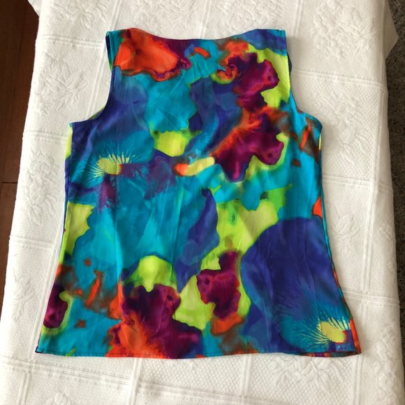Colorful print sleeveless cowl neck top - Picture 3 of 7